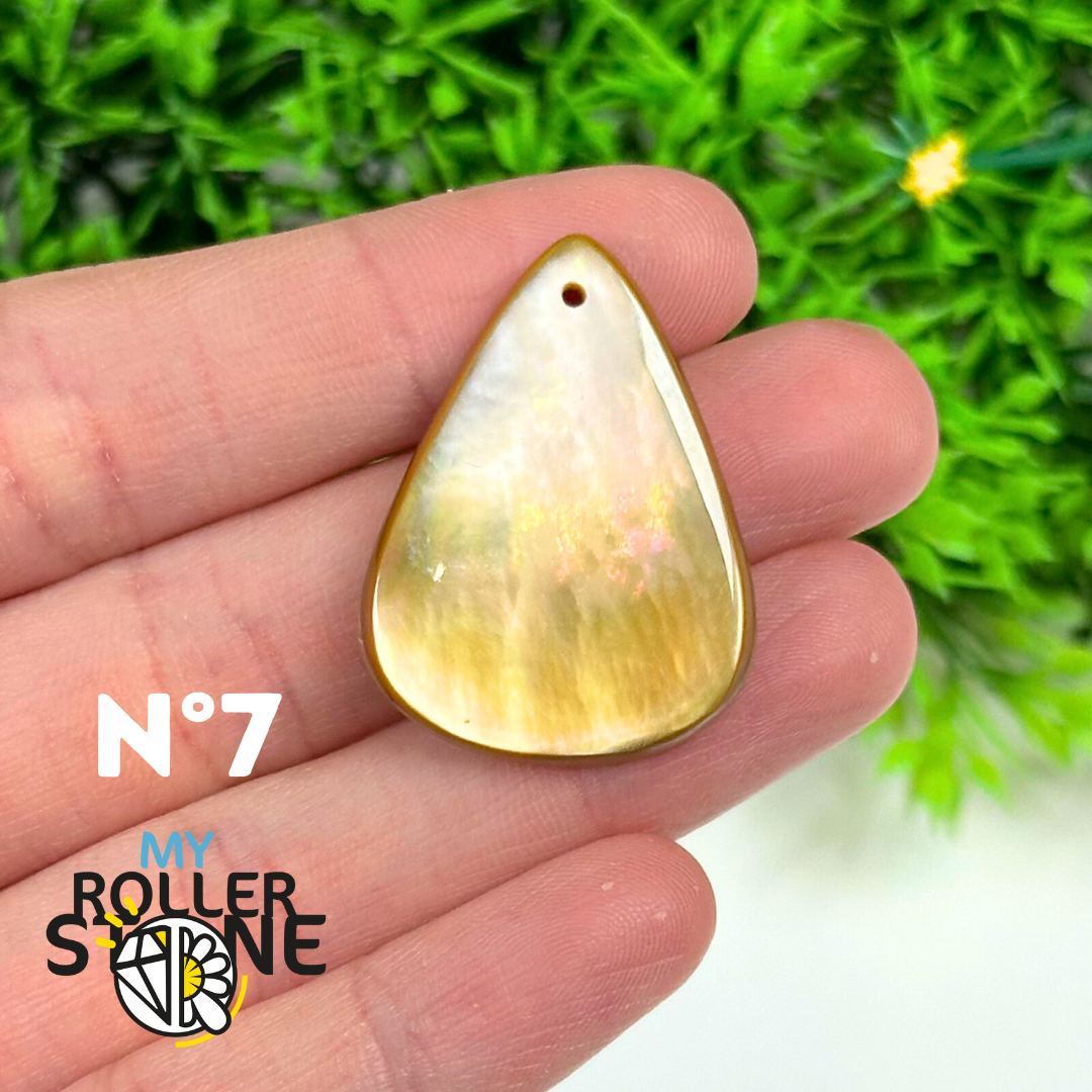 Pendentif Percé Nacre 5A