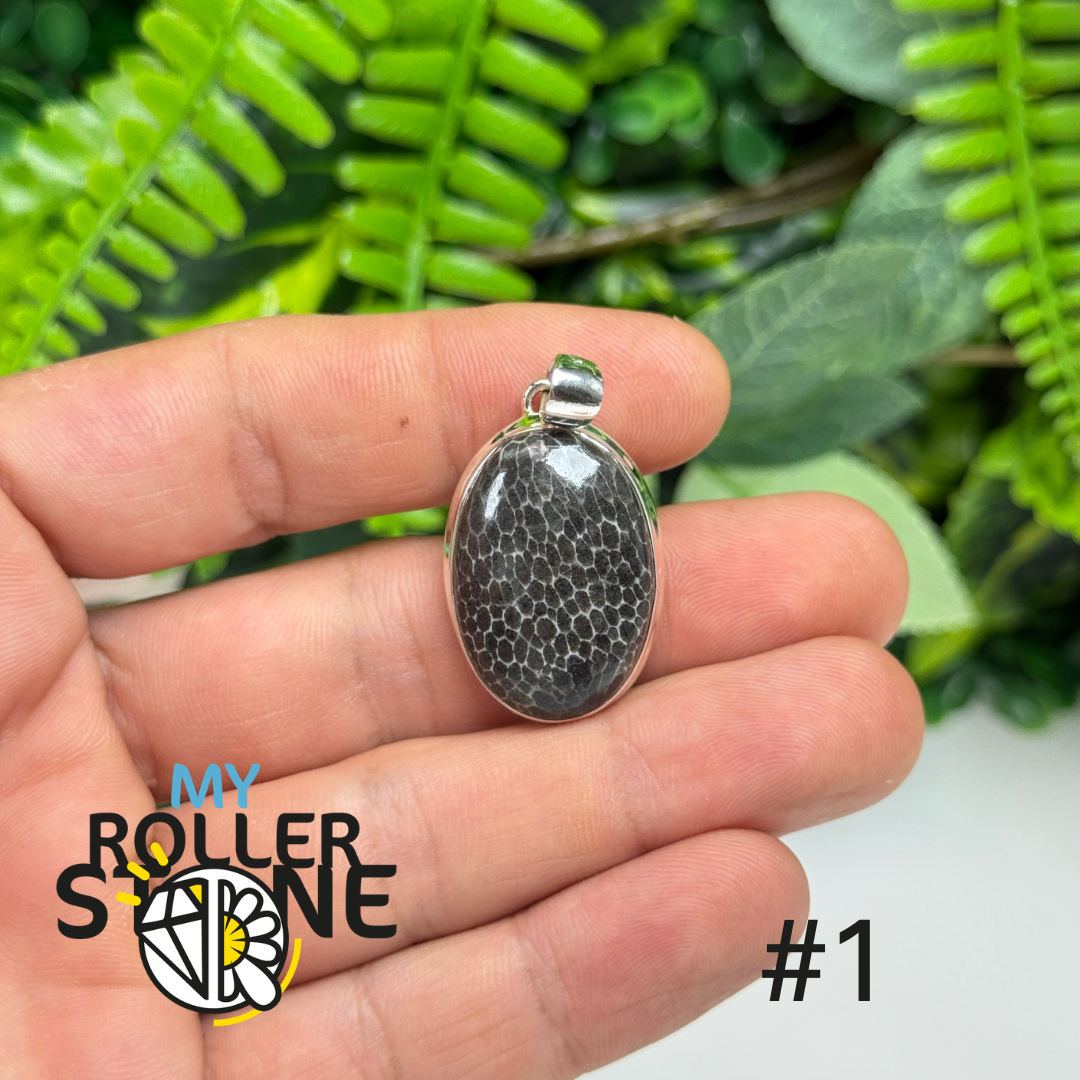 Pendentif argent corail noir #LCP1