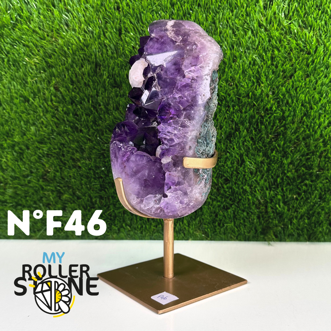 Géode Améthyste sur support métal #F46