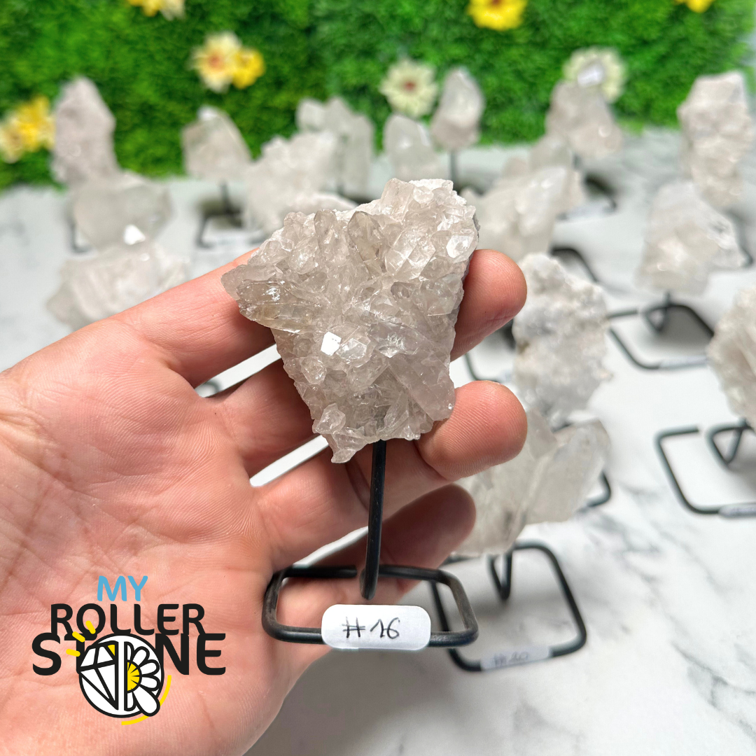 Cristal de roche sur socle