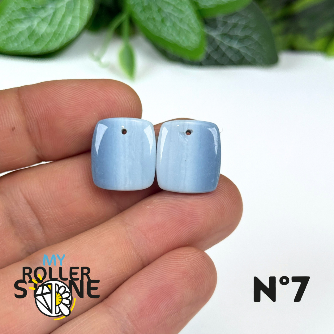 Paire de Cabochons percé en Opale bleue pour Boucles d'oreilles