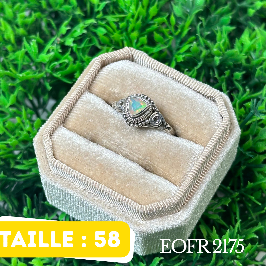 Bague Argent en Opale éthiopienne