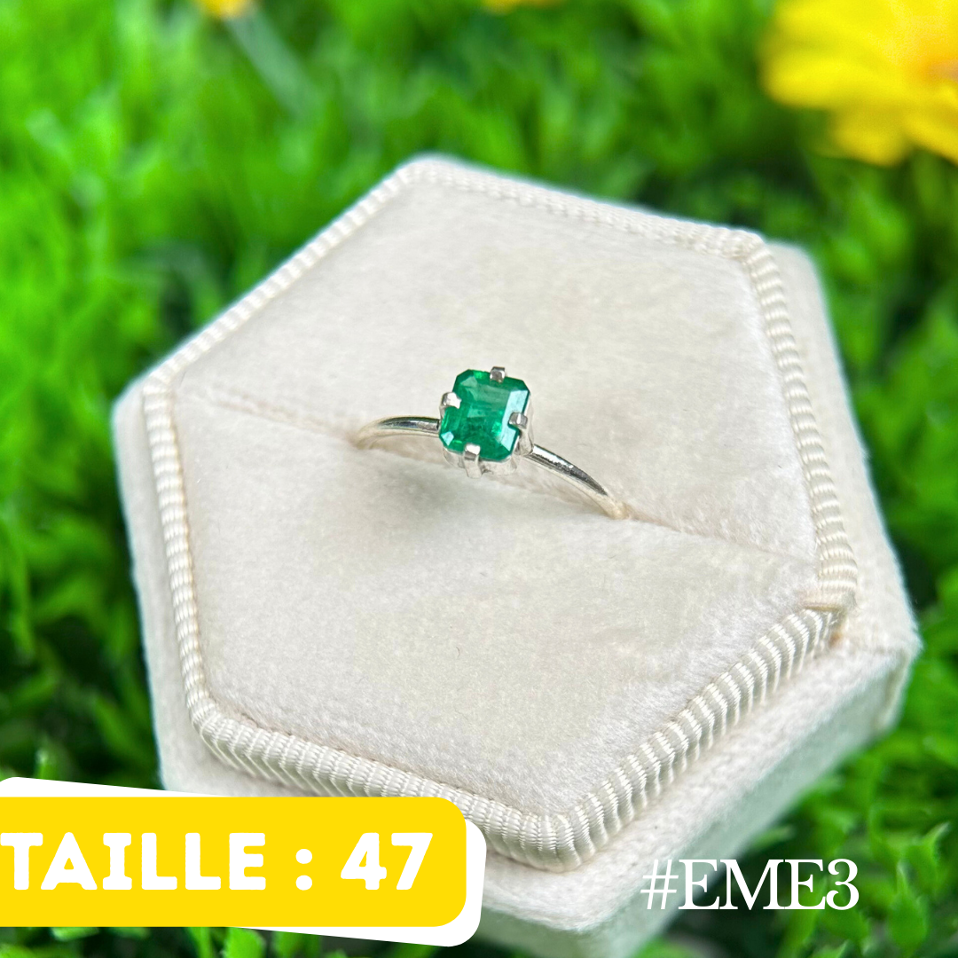 Bague Art Déco Argent 925 – Émeraude Naturelle Ovale – Bijou Vintage Fait Main (Inde)