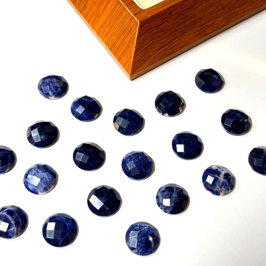 Cabochon Rond Facetté Rond sodalite