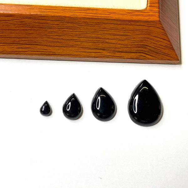 Cabochon Onyx noir naturel