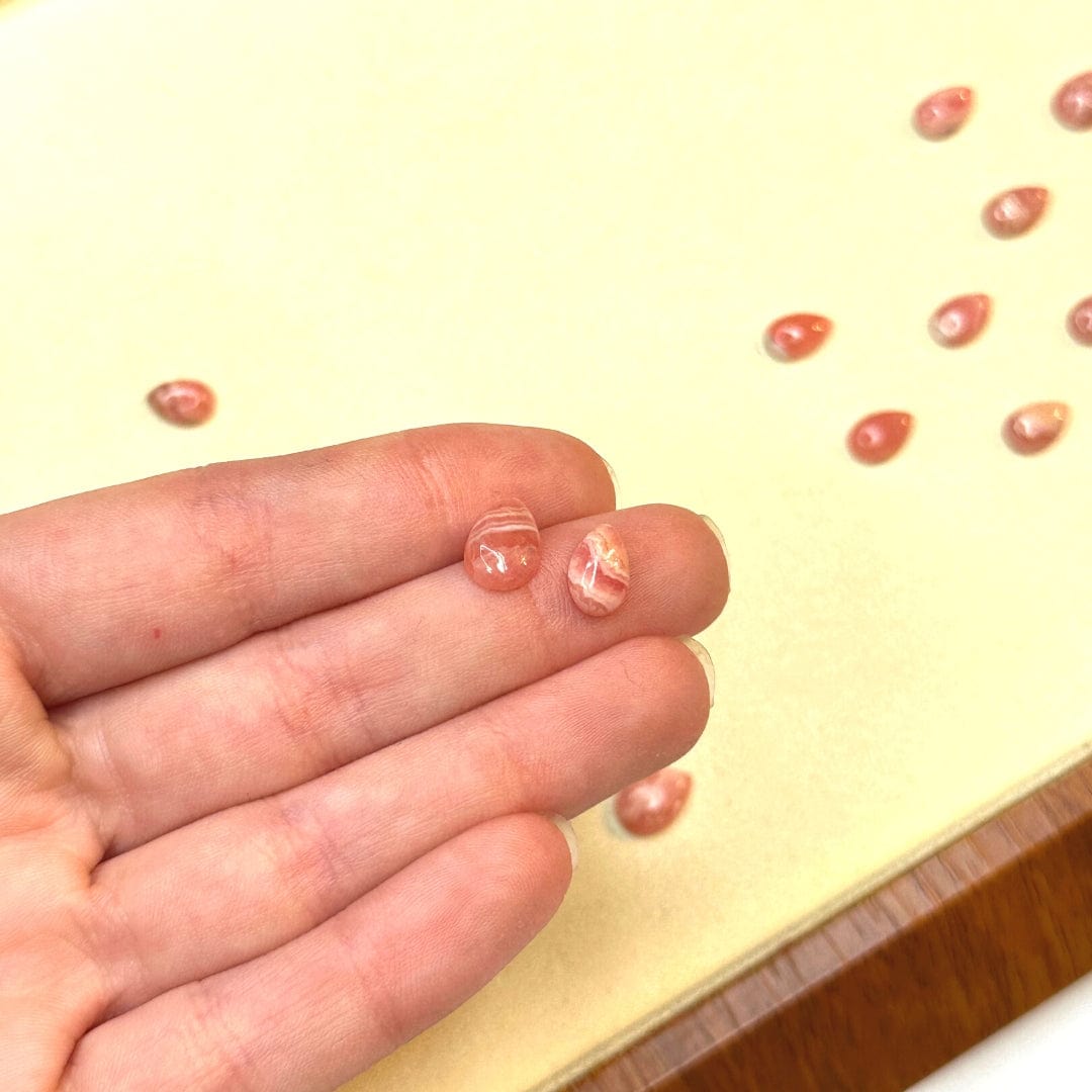 Cabochon Goutte Rhodochrosite (Grade A)