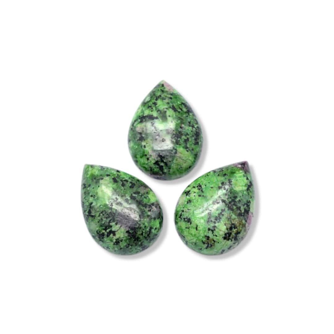 Cabochon Goutte Rubis Zoïsite