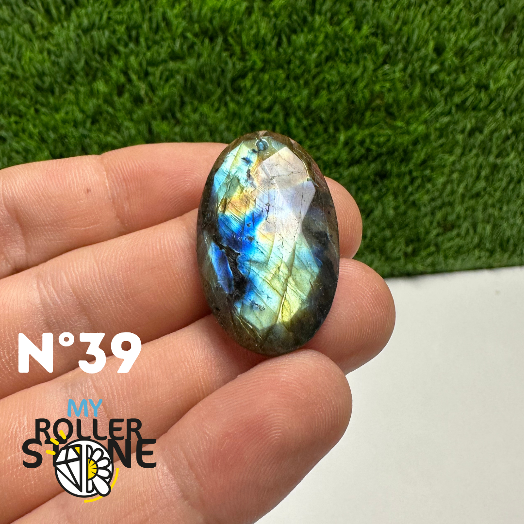 Cabochon Labradorite forme Libre Facettée - 39