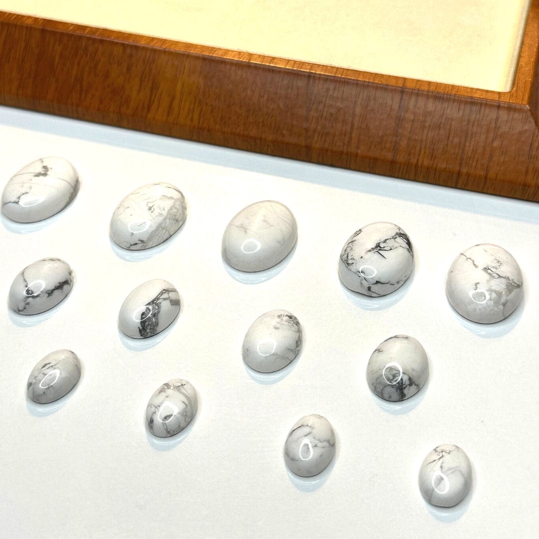 Cabochon Ovale Howlite