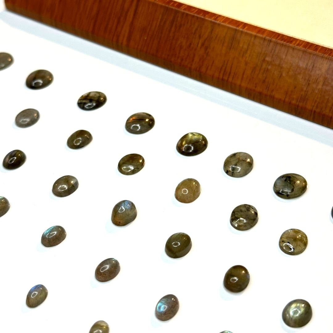 Cabochon Ovale Labradorite