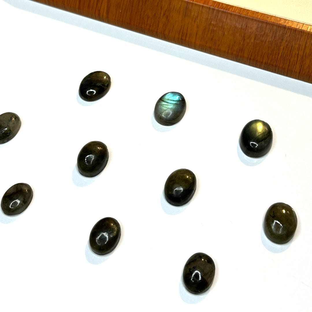 Cabochon Ovale Labradorite