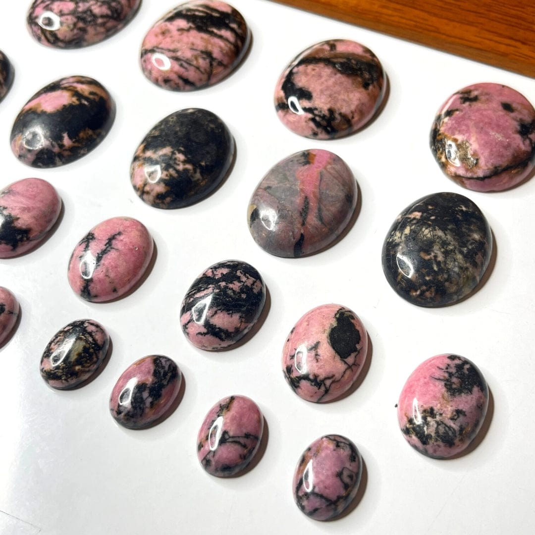 Cabochon Ovale Rhodonite Australienne