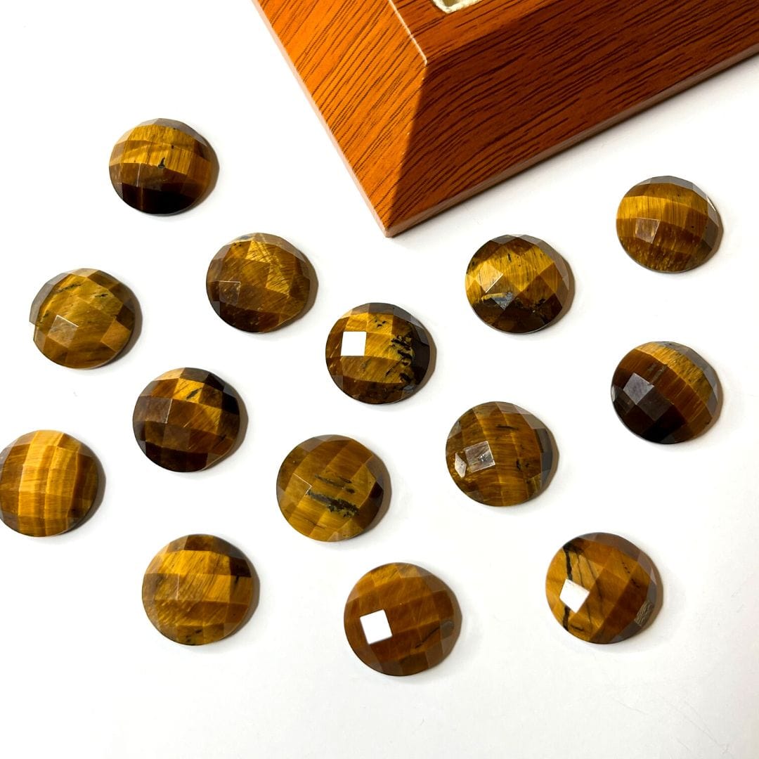 Cabochon Rond Facetté Oeil de Tigre