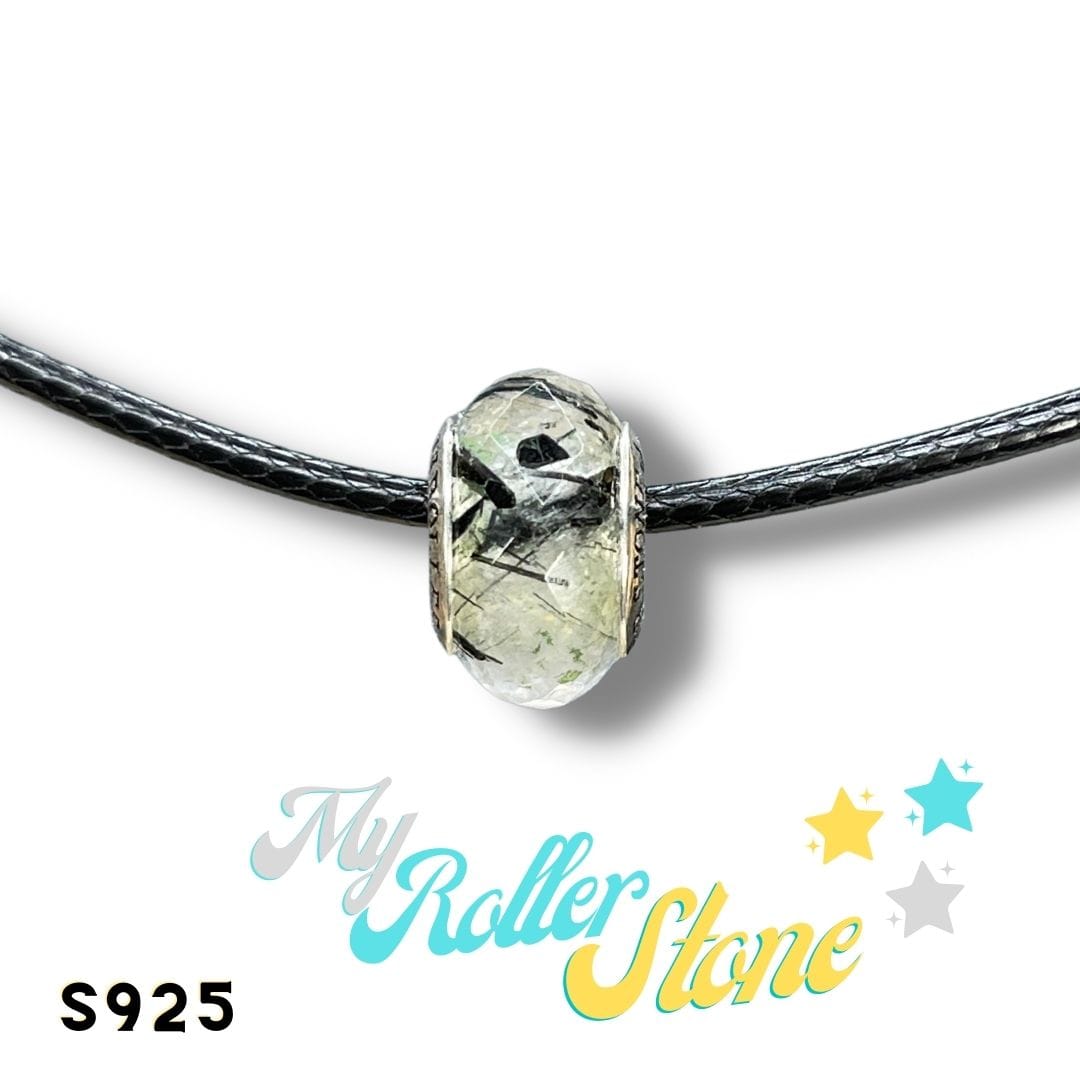 Charm Signature Quartz tourmaline