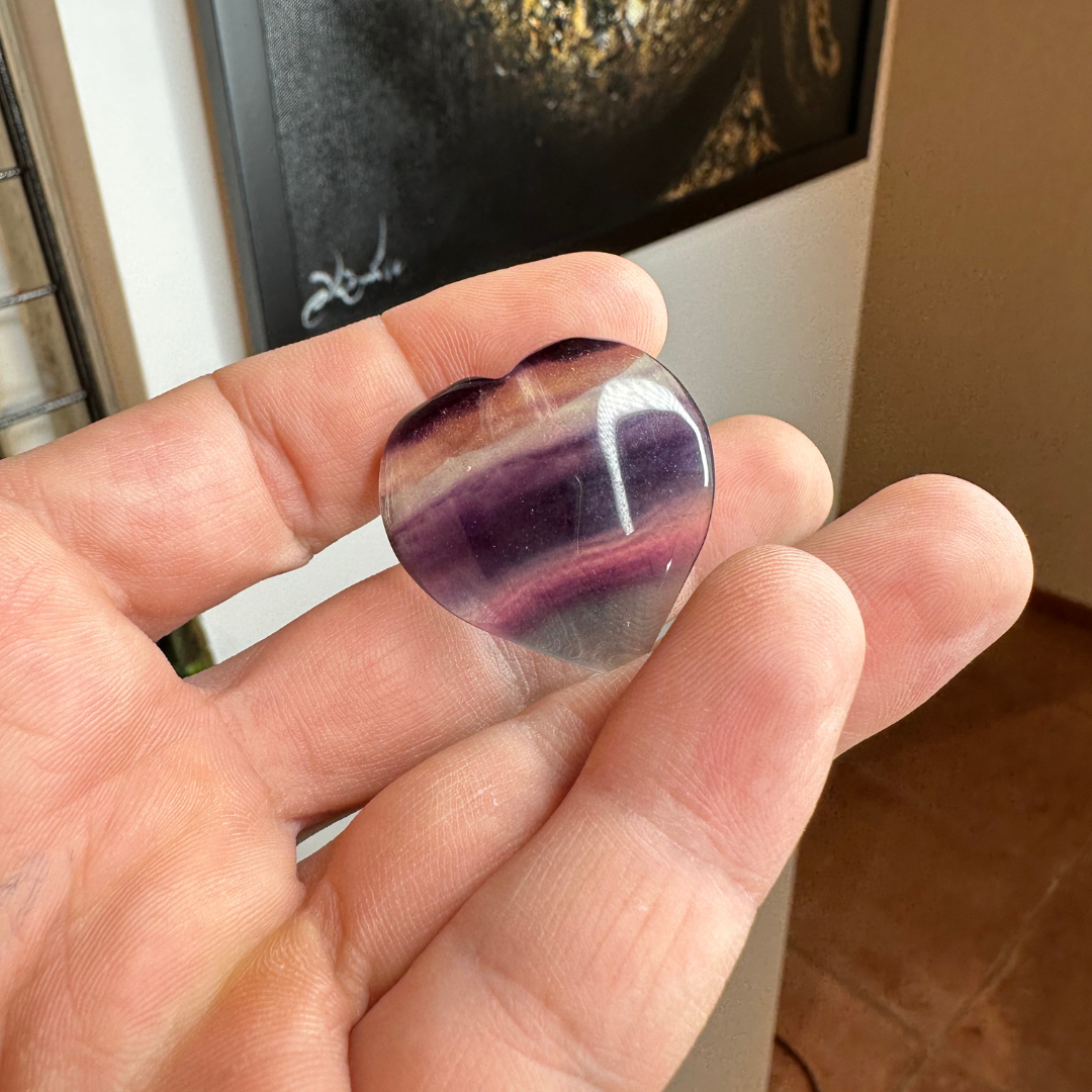 Coeur en fluorite Arc-en-Ciel - Pierres et fossiles