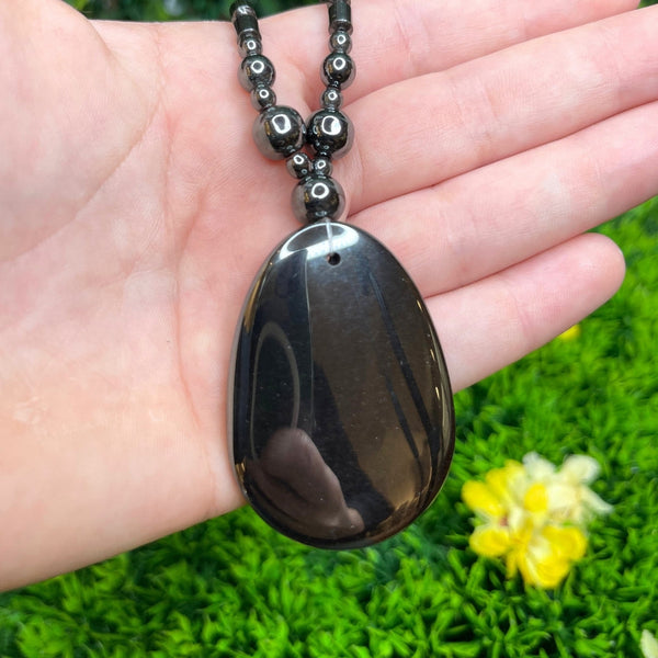 Collier en Hématite