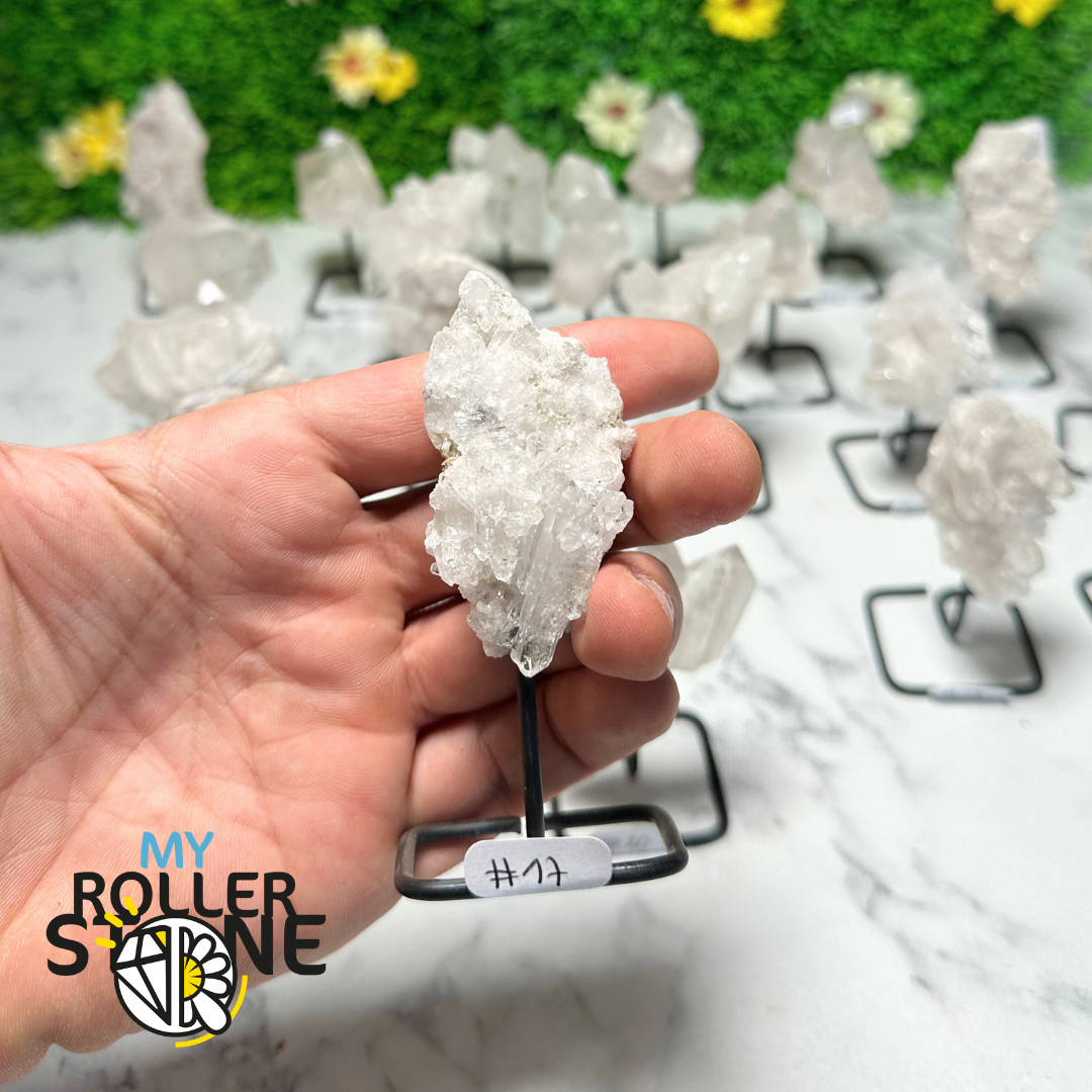 Cristal de roche sur socle - 17 - Pierres et fossiles