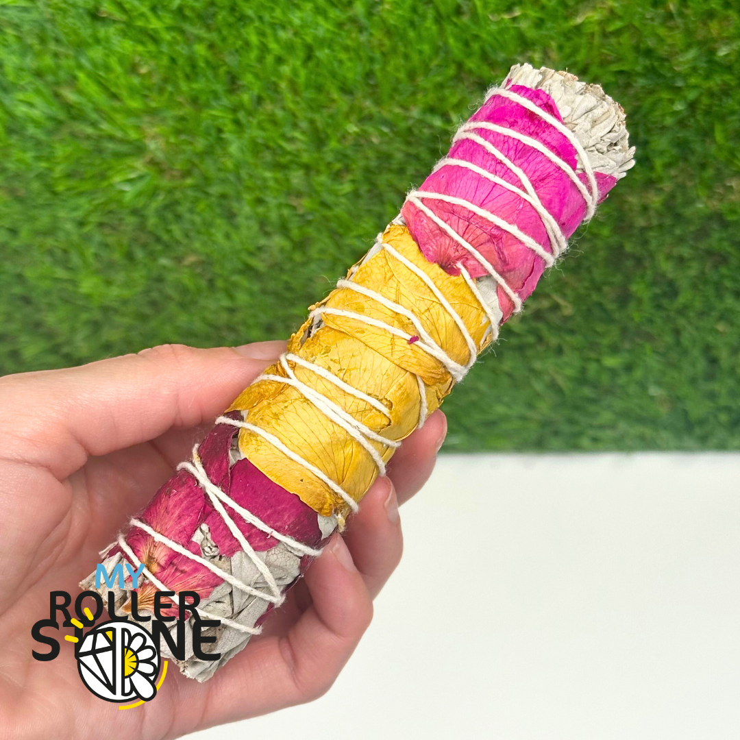 Fagot de sauge blanche et pétales de rose