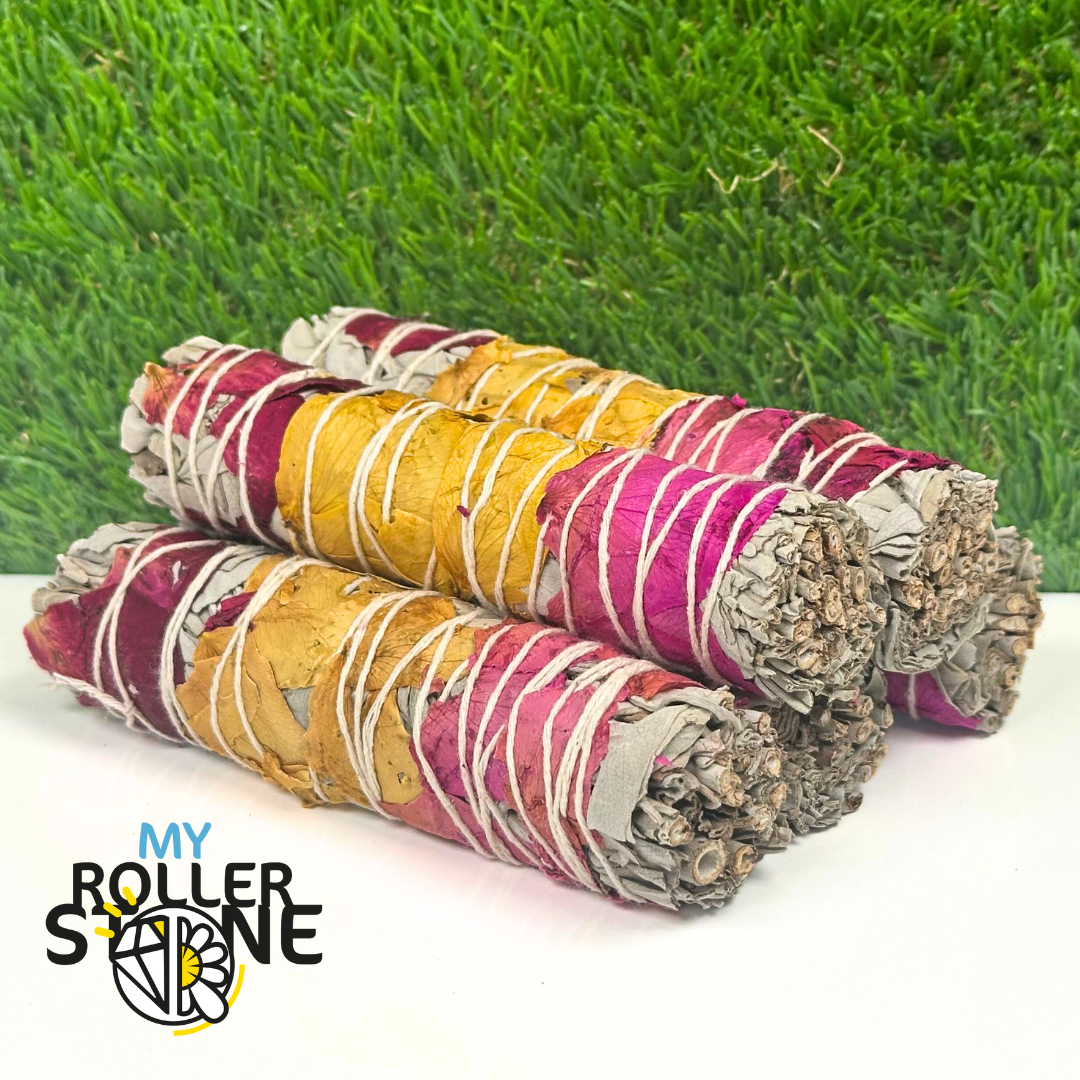 Fagot de sauge blanche et pétales de rose