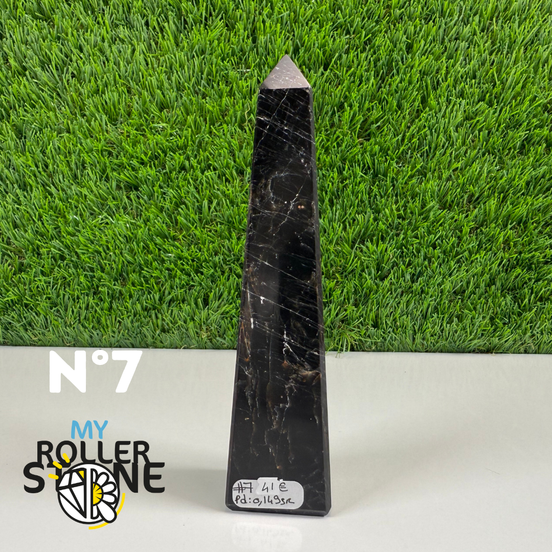 Obélisque en Tourmaline noire