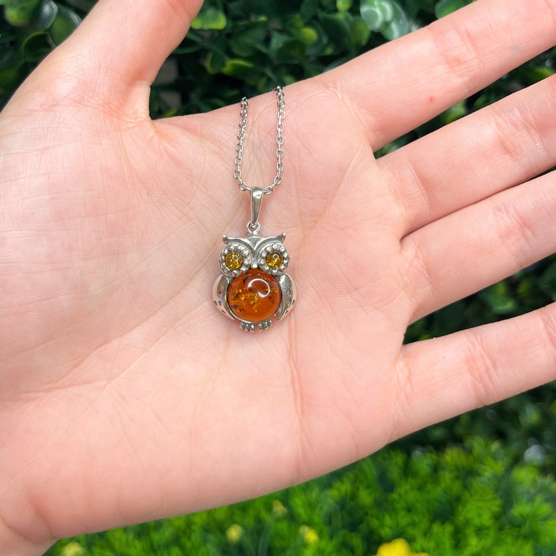 Pendentif Ambre Cognac Hibou