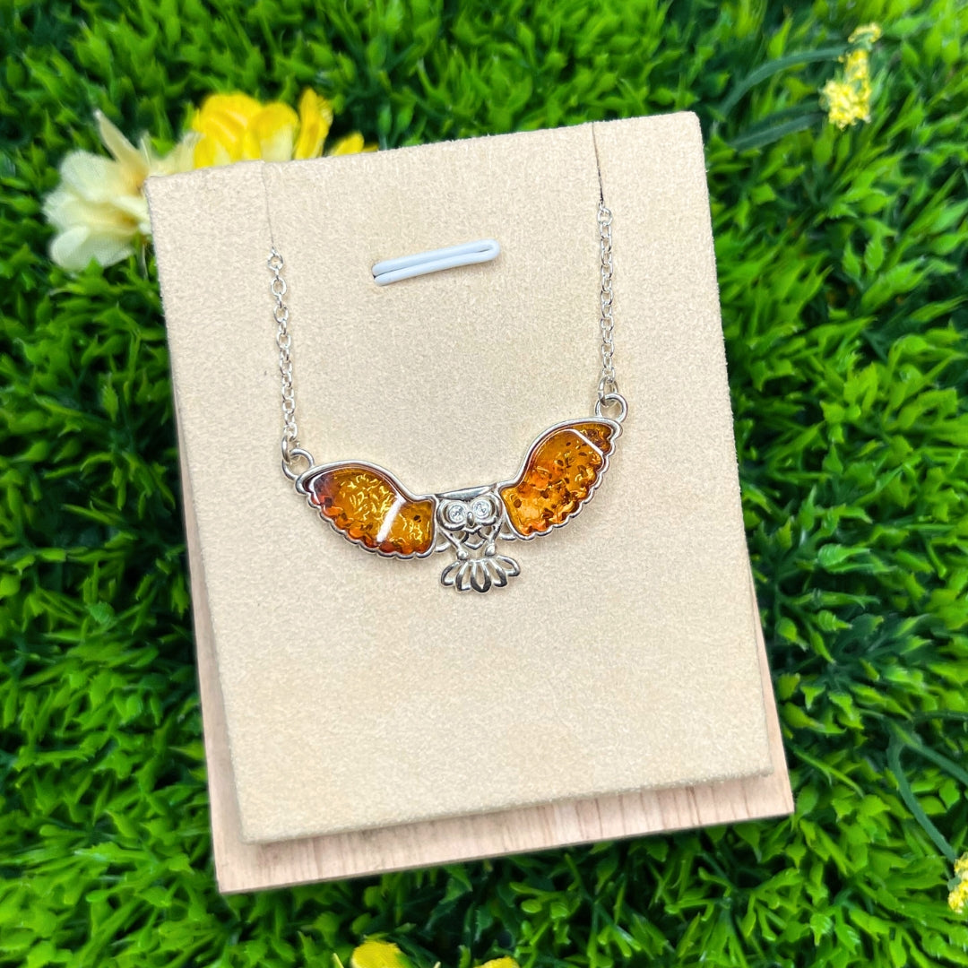 Pendentif Ambre Hibou (avec chaîne argent)