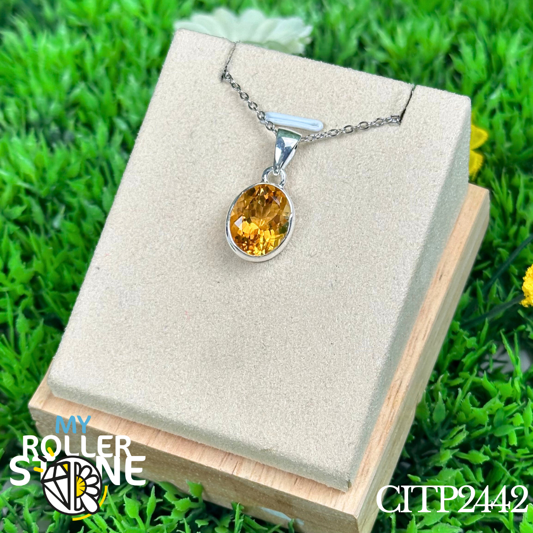 Pendentif En Pierre Citrine (?) - Monture Ajourée, Occasion