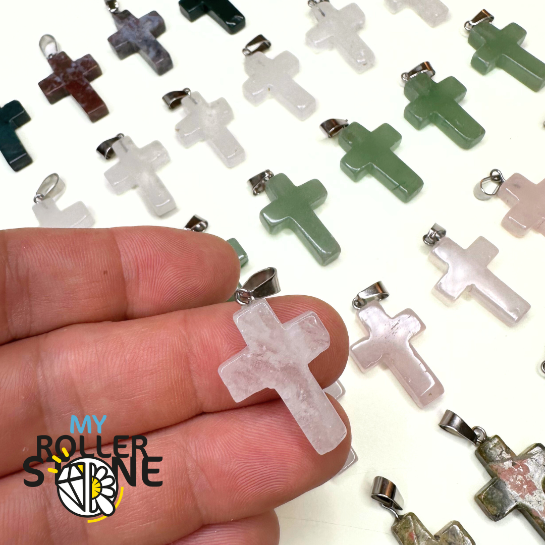 Pendentif Croix plat - Cristal de Roche - Breloques et pendentifs