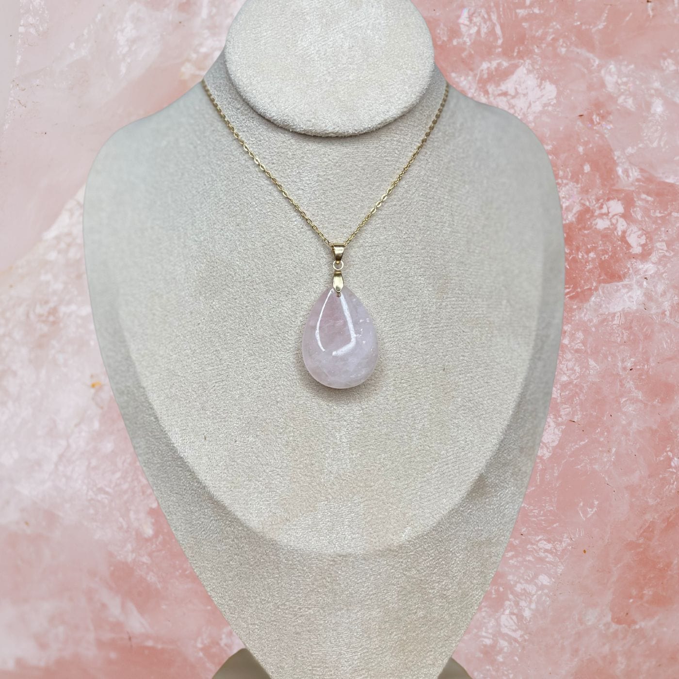 Pendentif goutte pierre (4 modèles) - Breloques et pendentifs