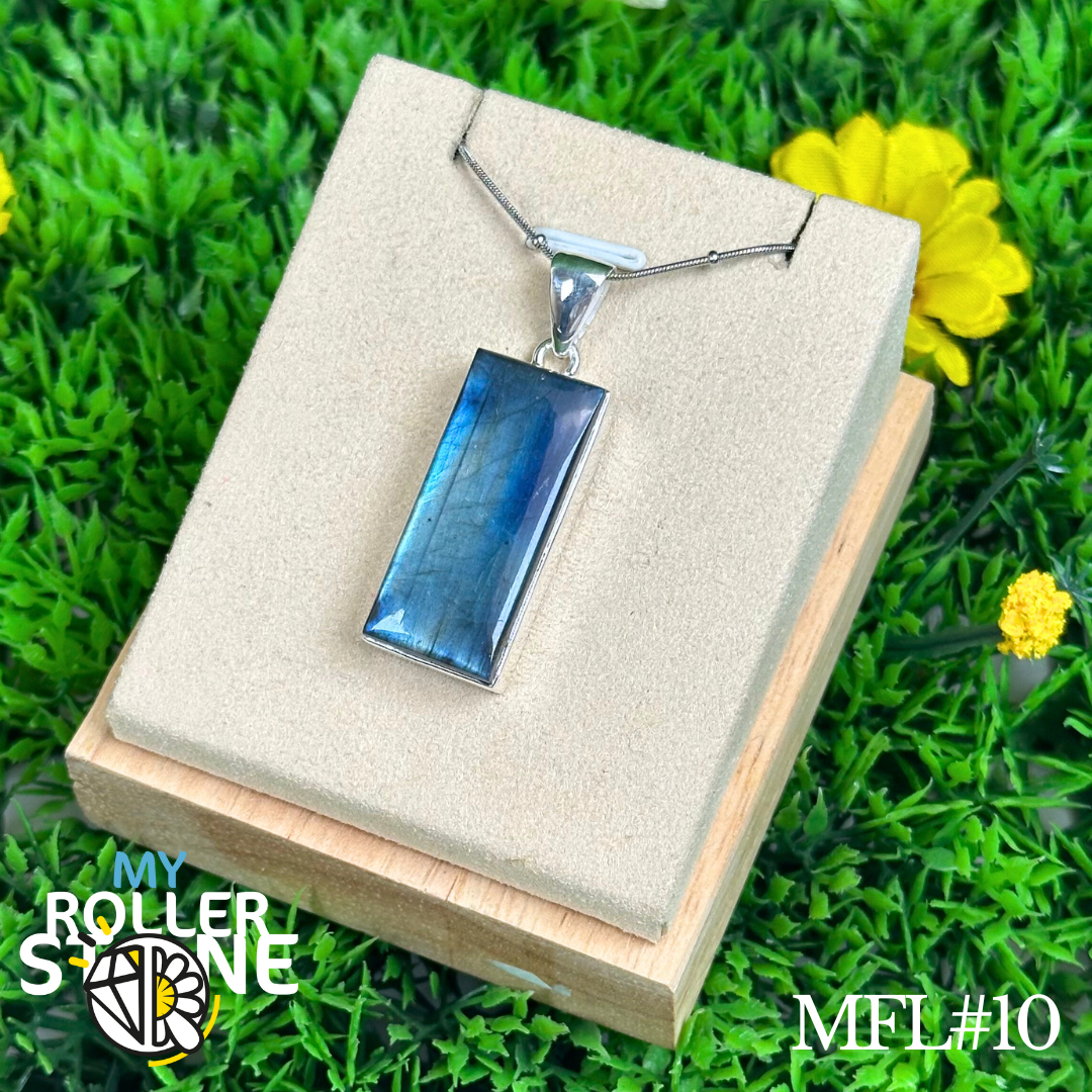 Pendentif en argent Labradorite