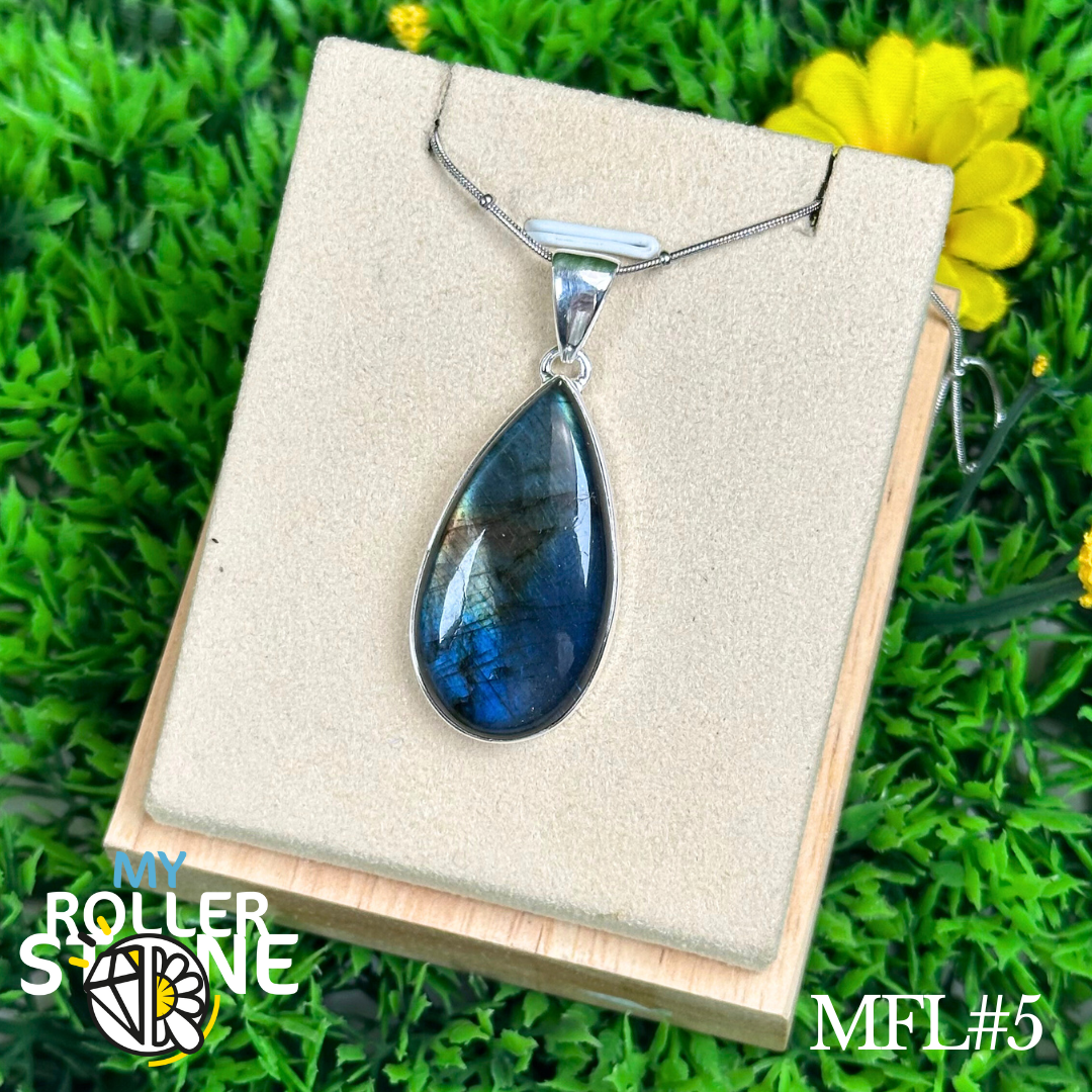 Pendentif en argent Labradorite