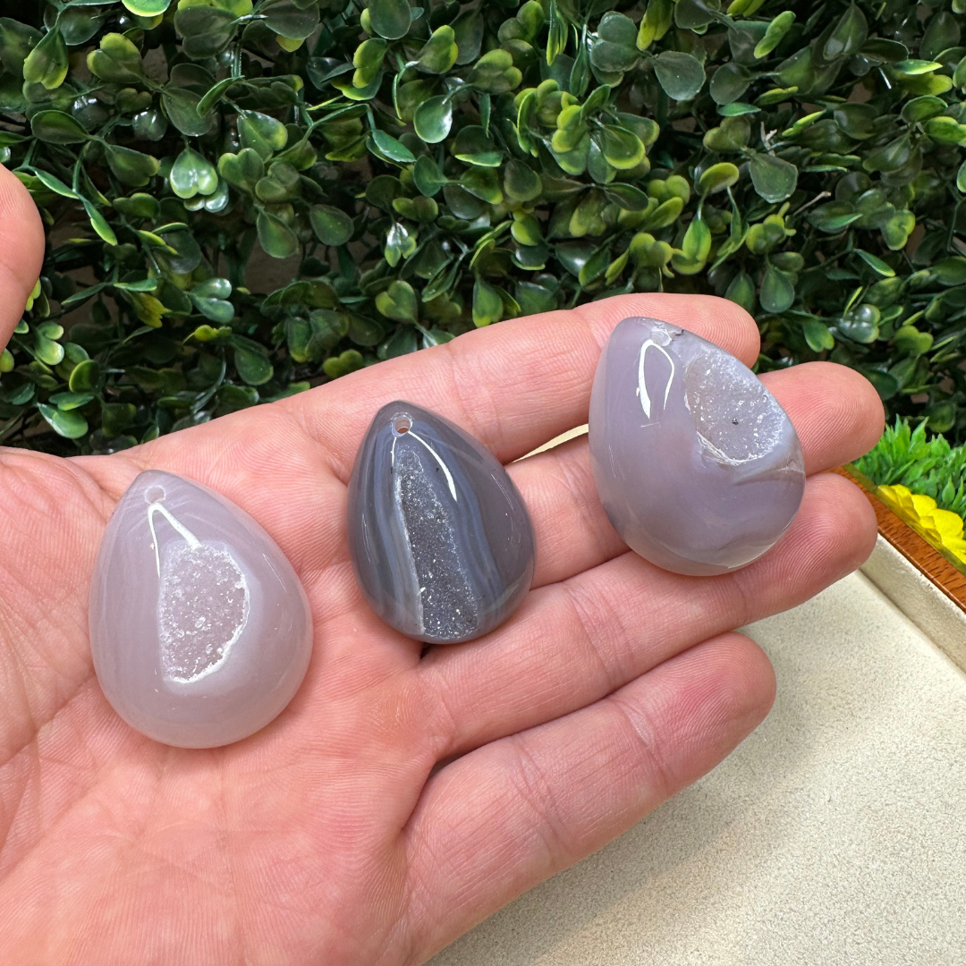 Pendentif Larme en Agate druzy - Perles