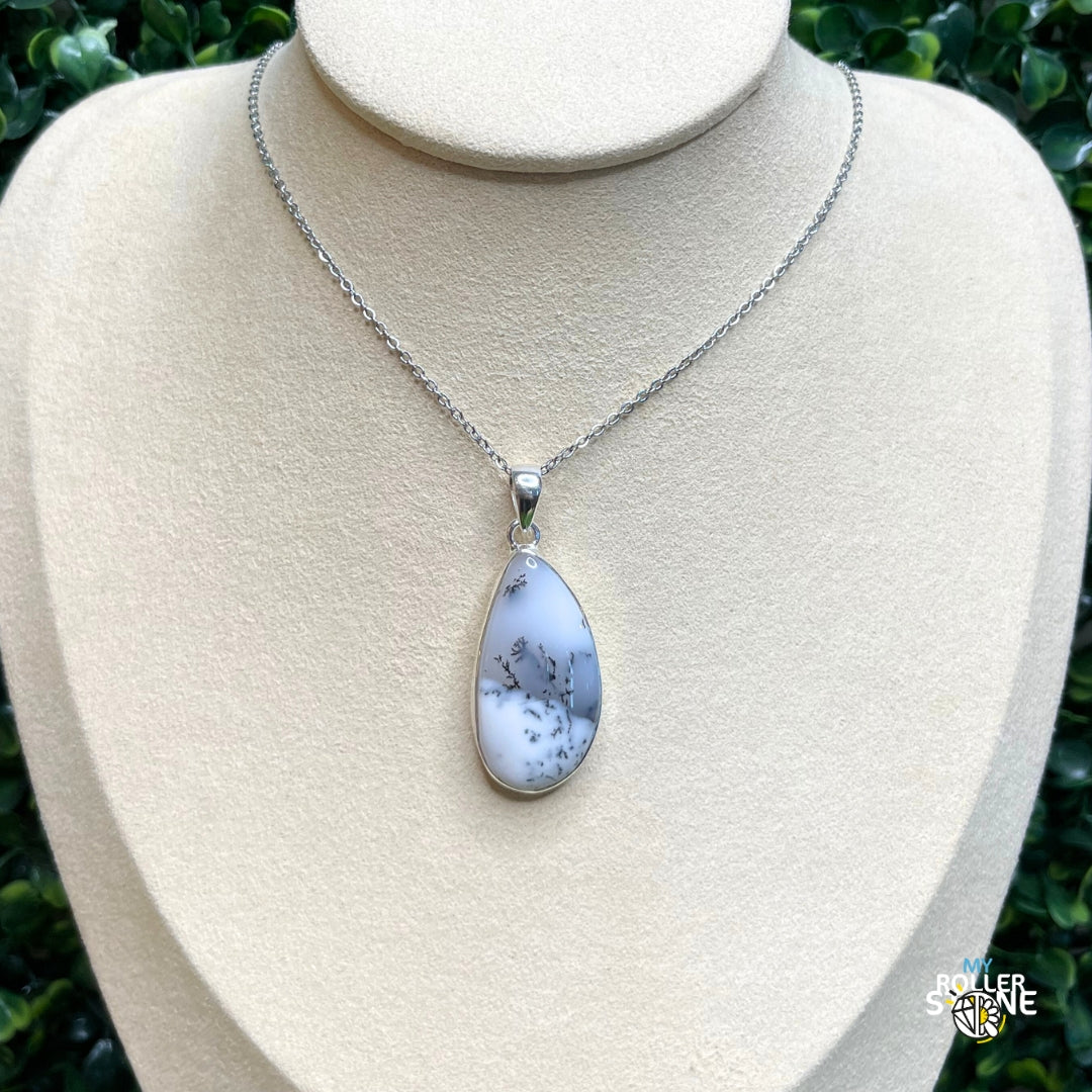 Pendentif en Opale Dendrite #1