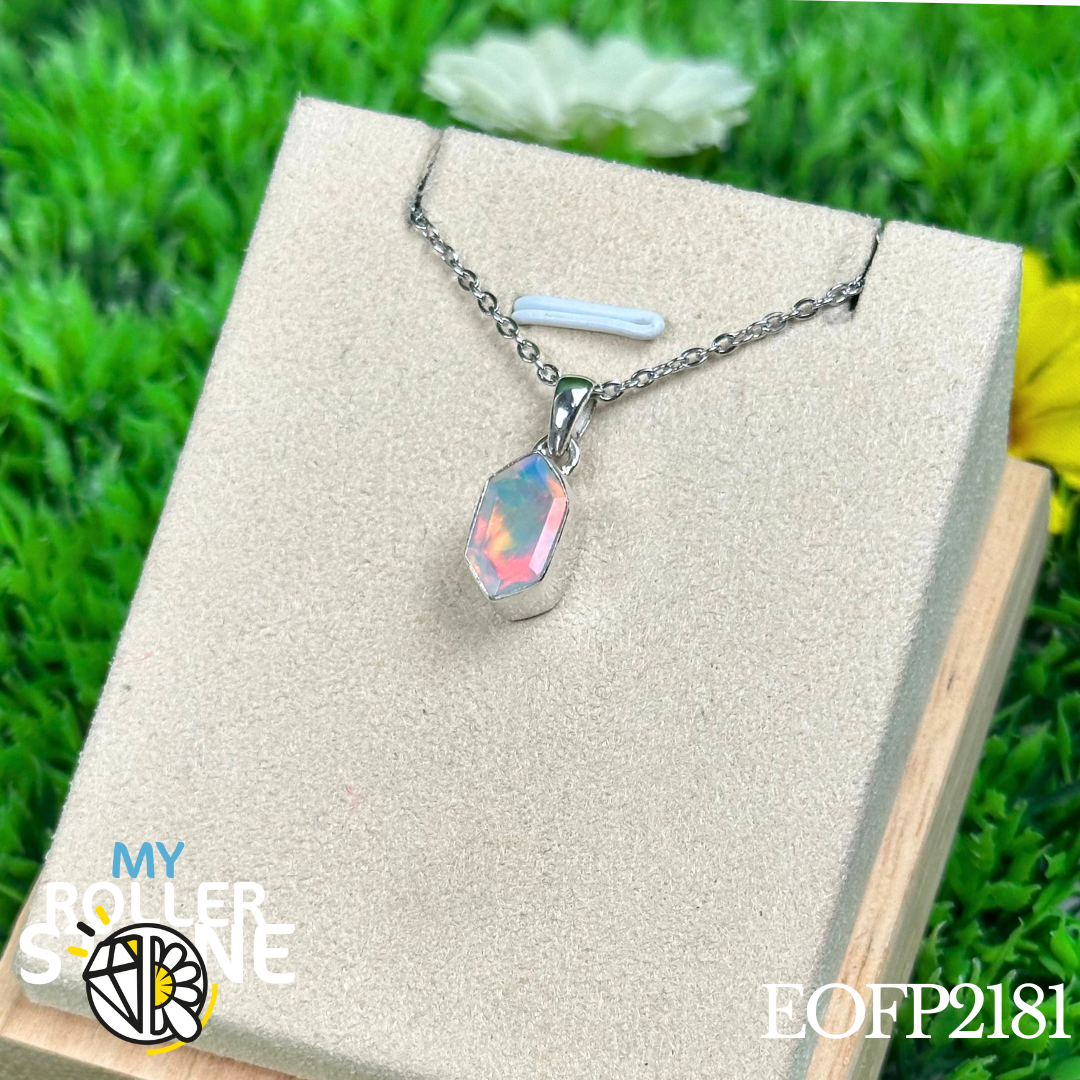 Pendentif en argent Opale éthiopienne