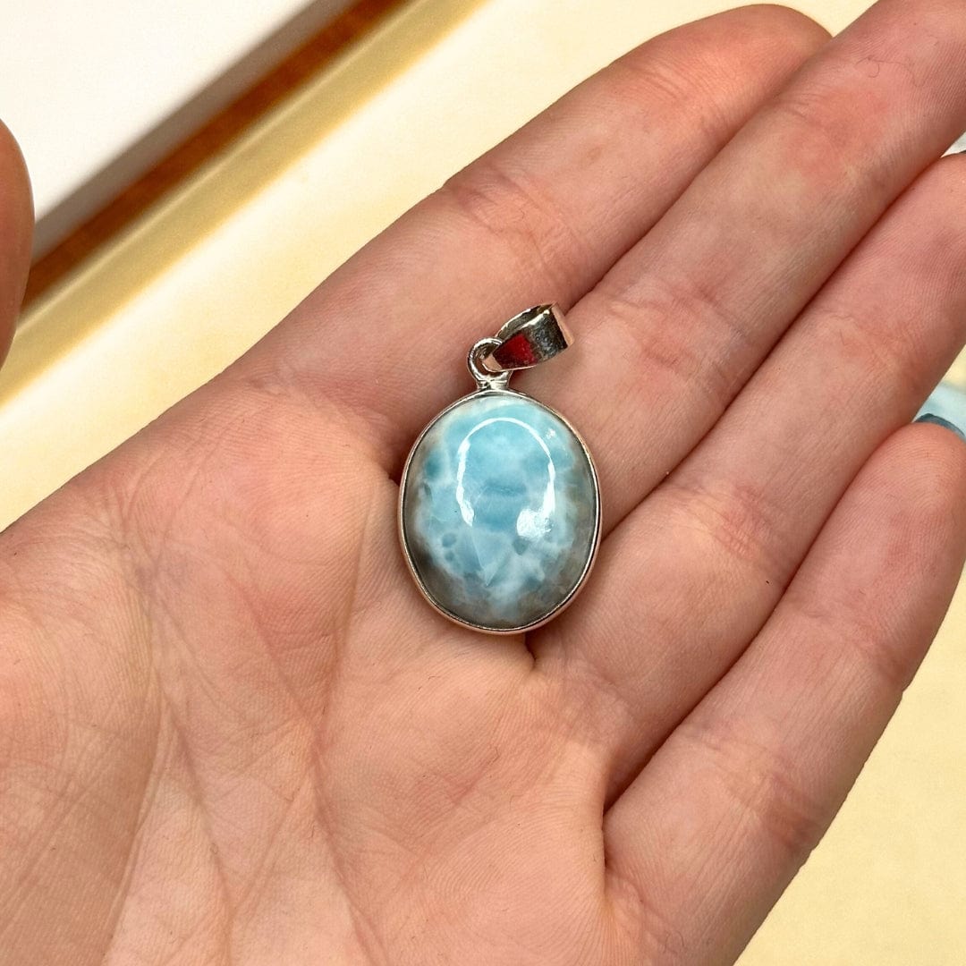 Pendentif Larimar bleu des Caraïbes - Collier fait main en argent