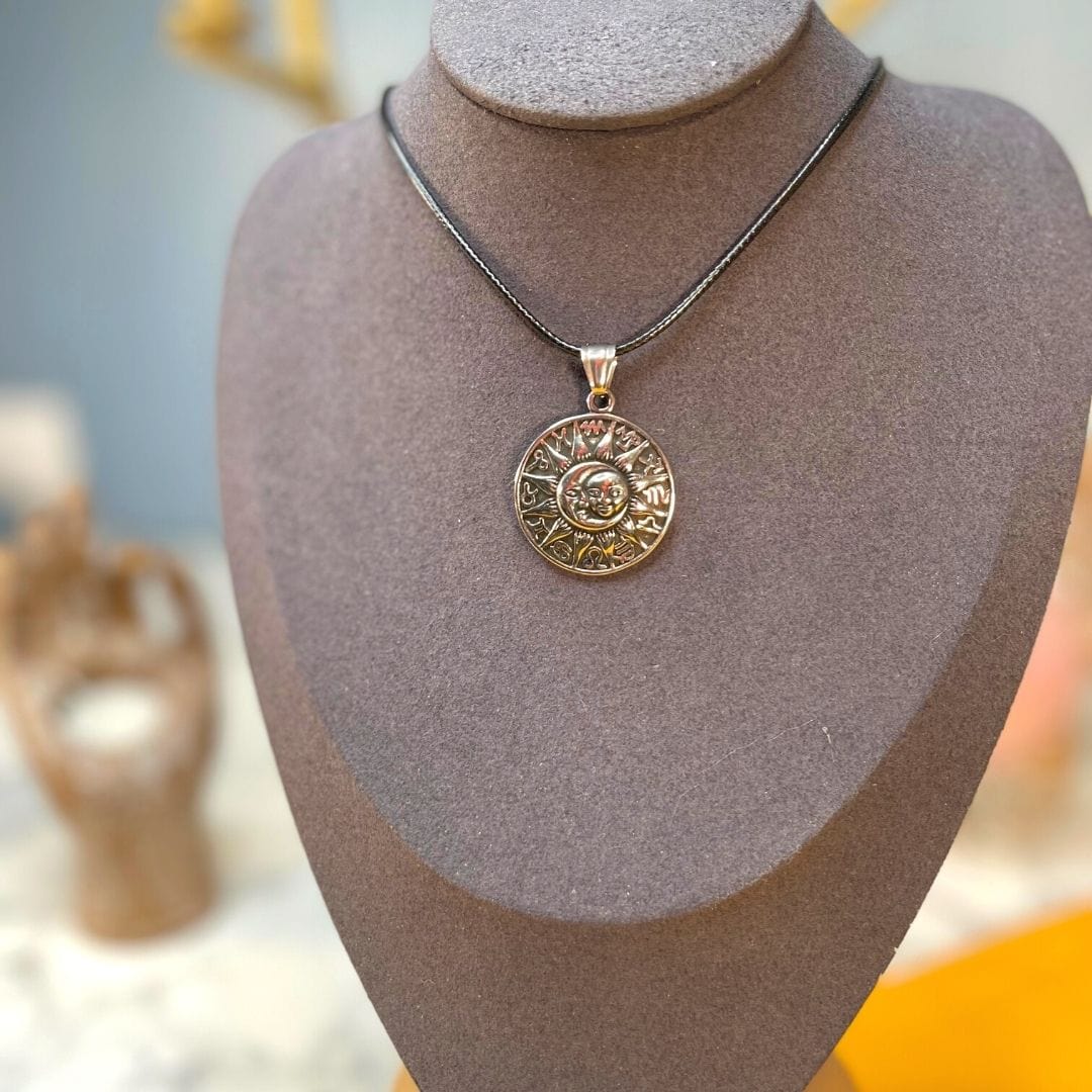 Pendentif plat rond soleil - Breloques et pendentifs
