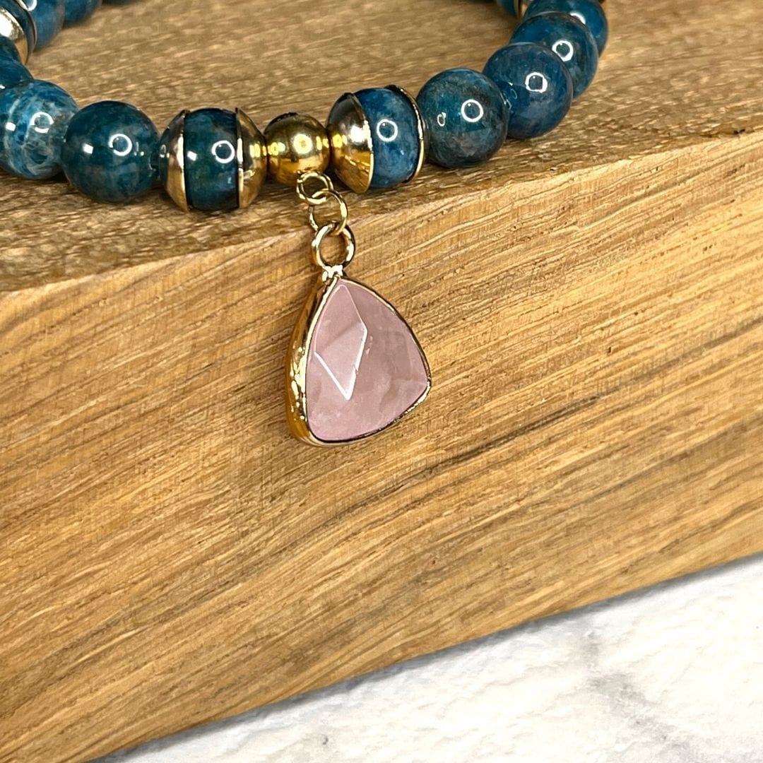 Pendentif triangle pierre - Breloques et pendentifs