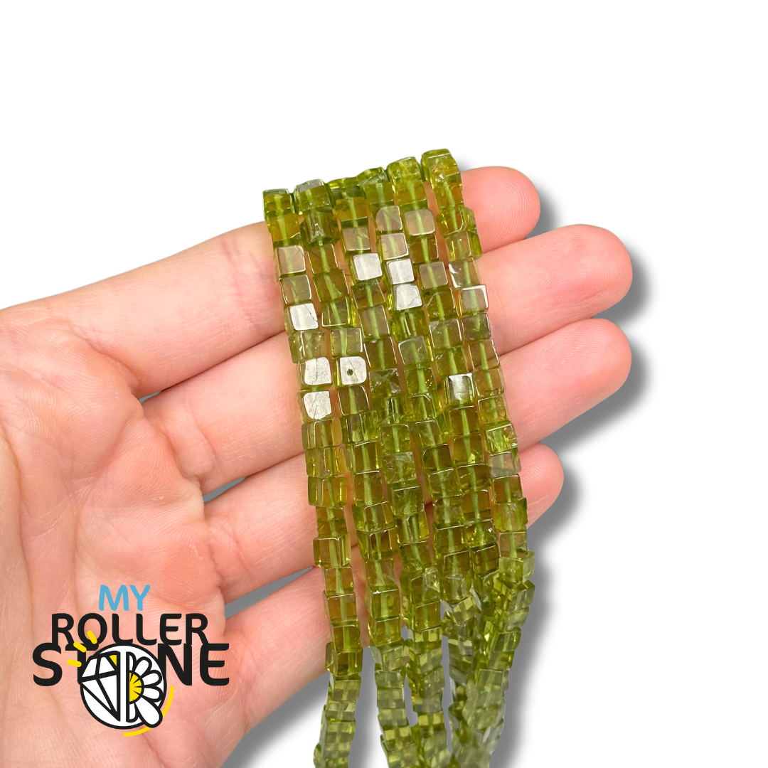 Perle Cube en Péridot 5A