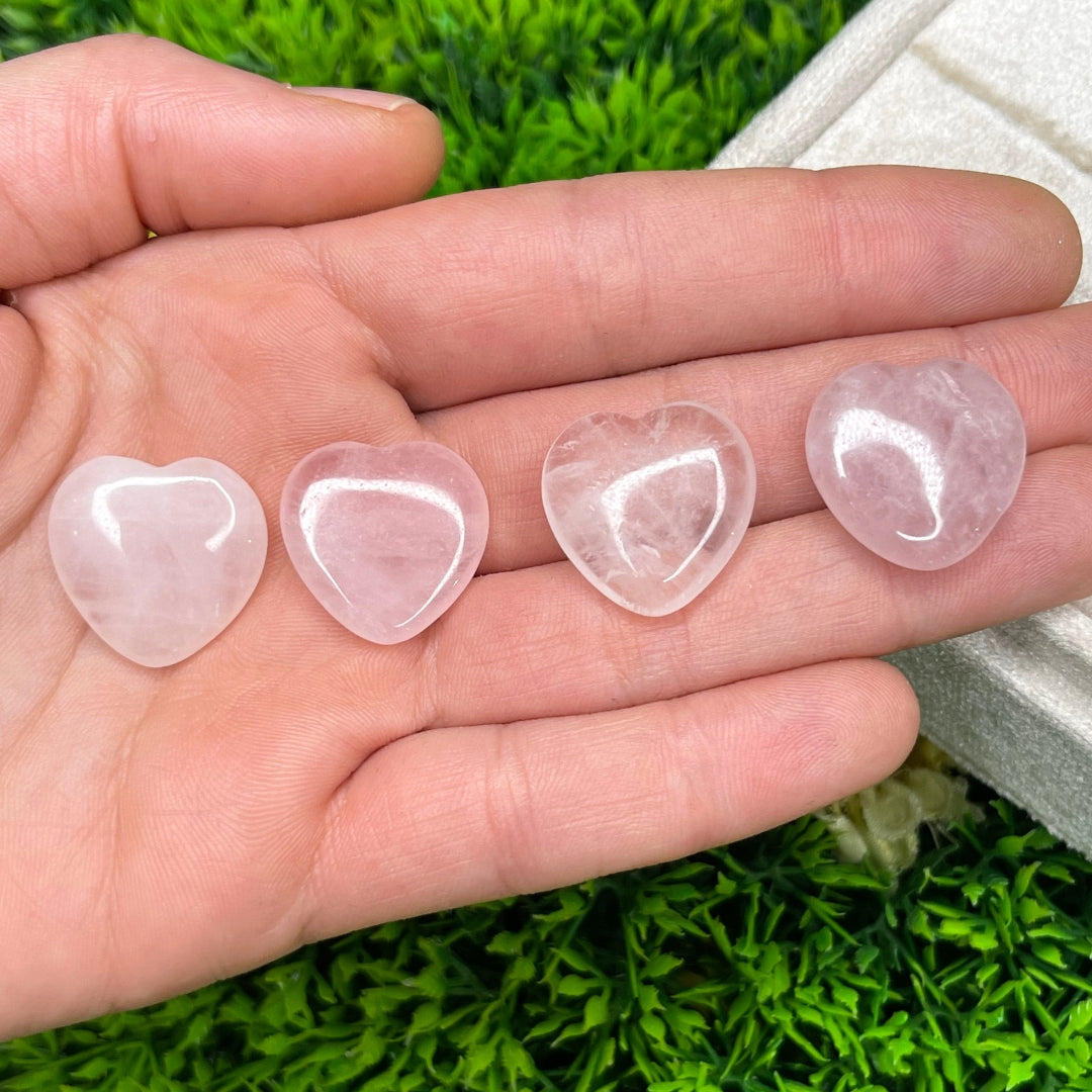 Petit Coeur Quartz Rose