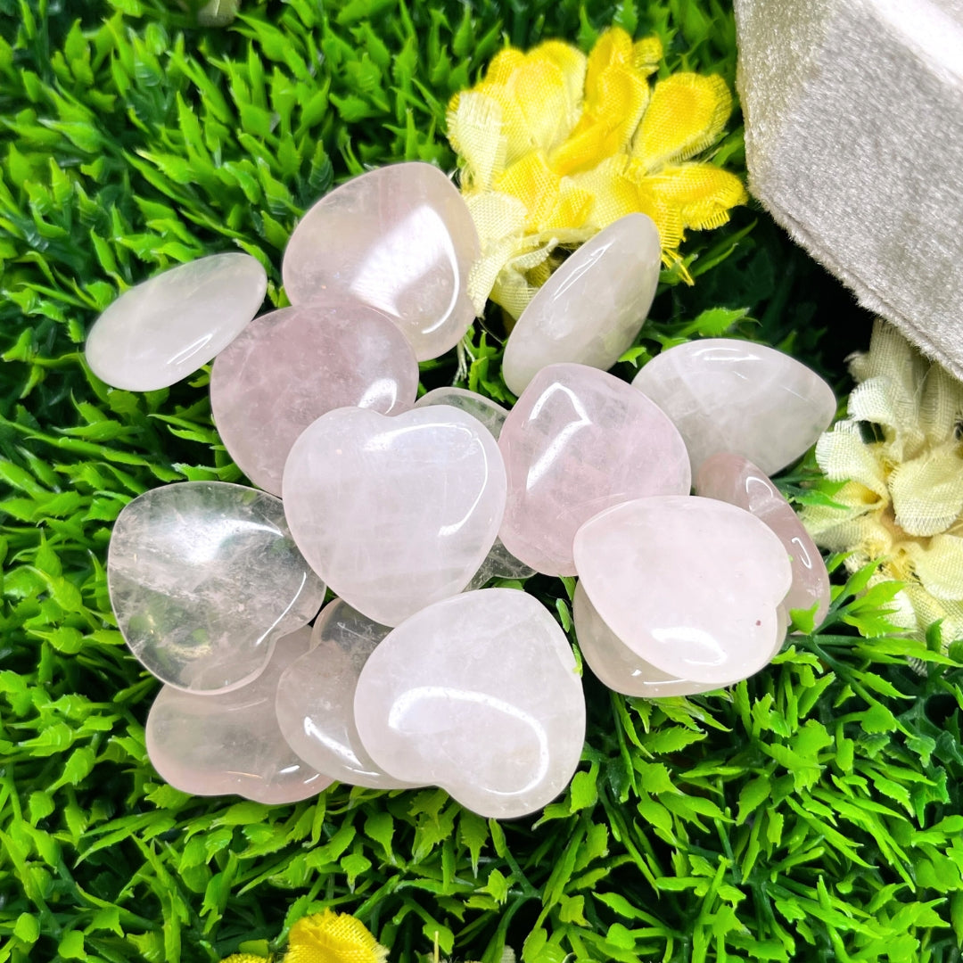 Petit Coeur Quartz Rose