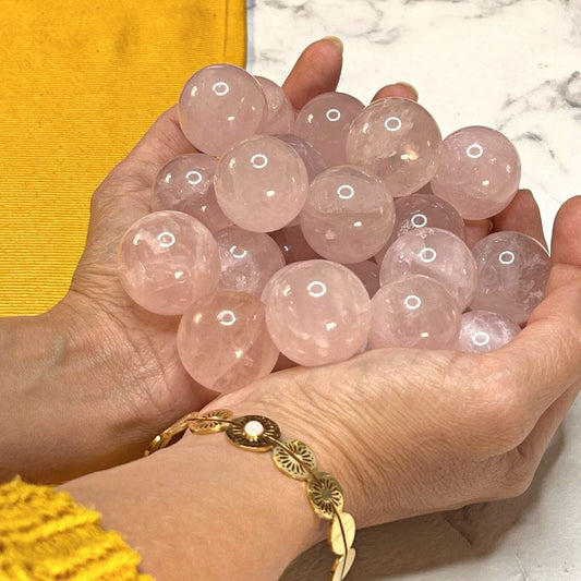 Petite Sphère Quartz rose - Pierres et fossiles