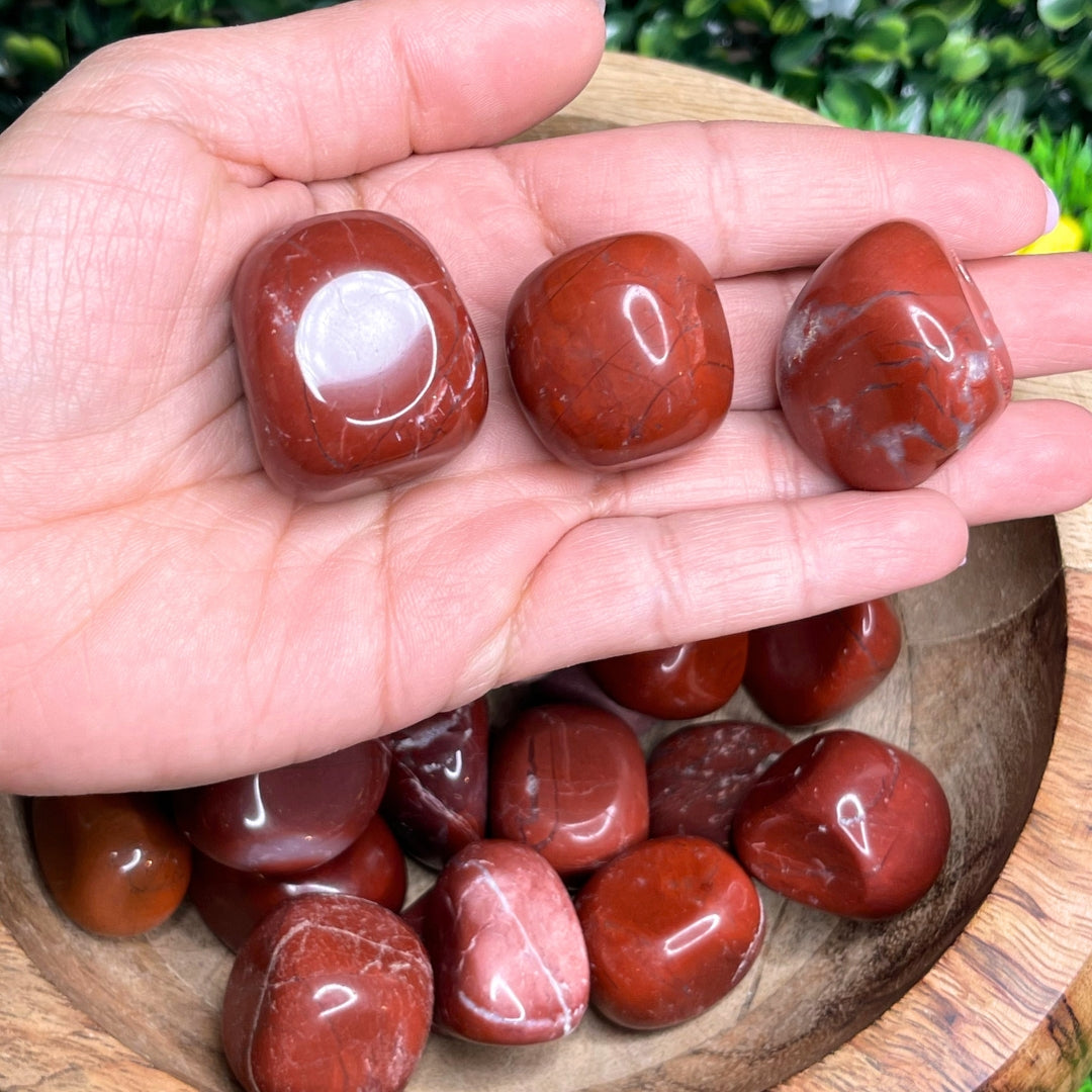 Pierres Roulées Jaspe Rouge (Taille moyenne)