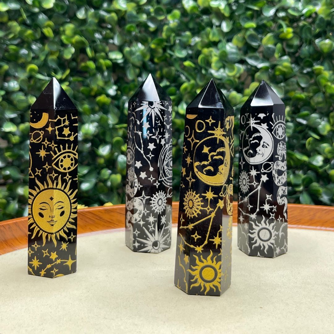 Pointe Obsidienne Noire avec Motif - Pierres et fossiles