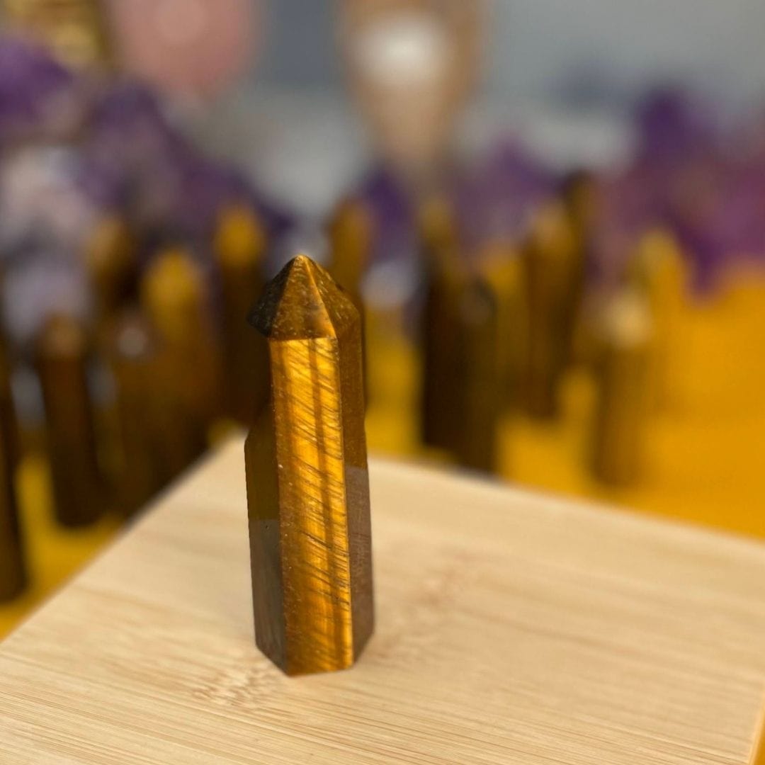 Pointe Oeil de tigre #21 - Pierres et fossiles