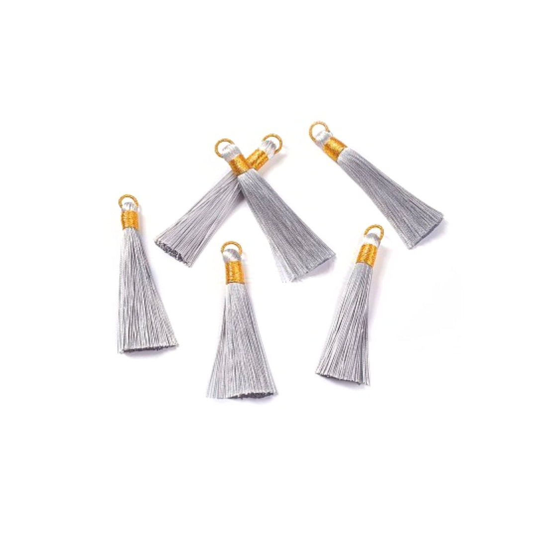 Pompon pour collier Mala Gris