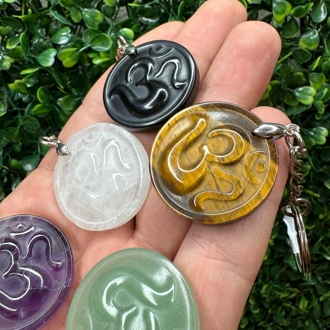 Porte Clef Pierre Naturelle Aum