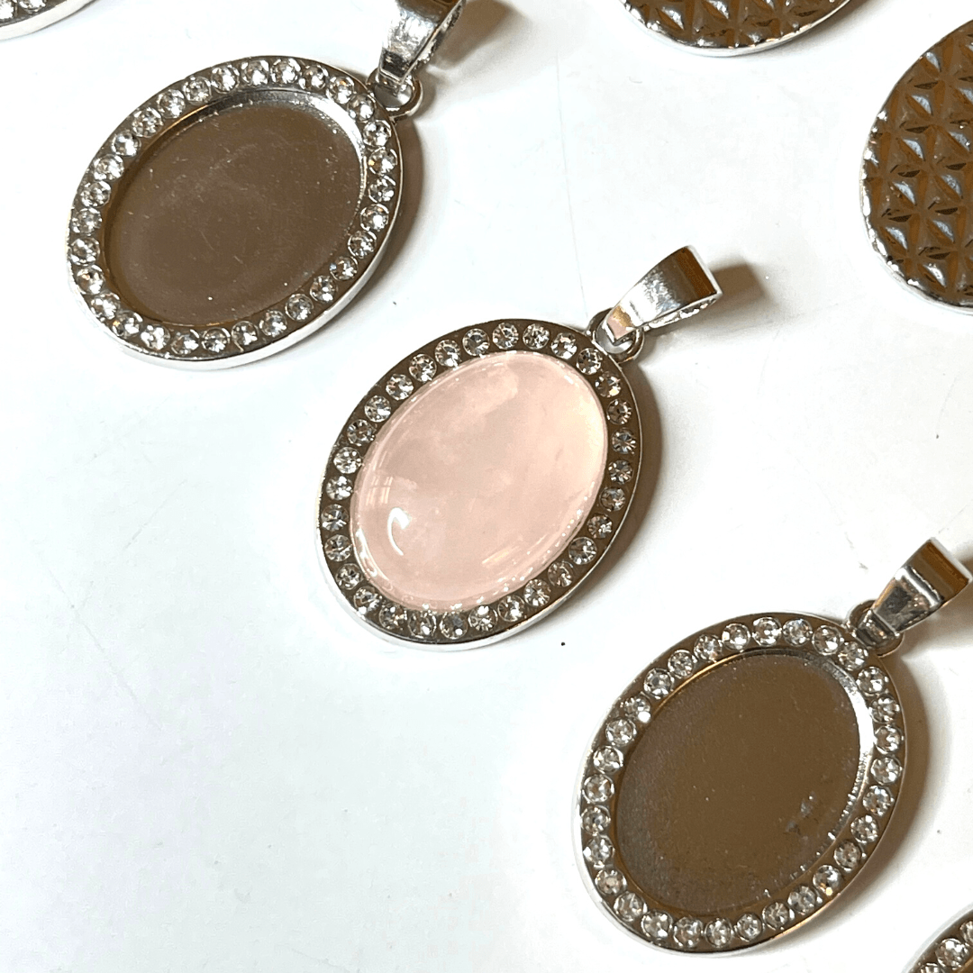 Support Pendentif Cabochon à Strass Platine