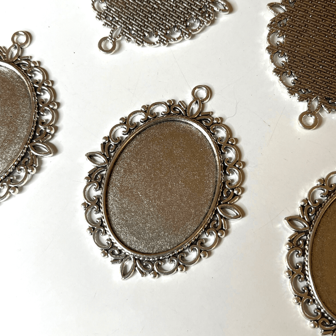 Support Pendentif Cabochon Ovale Argent Antique