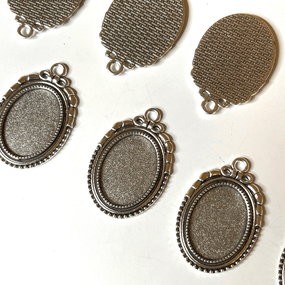 Support Pendentif Cabochon Style Tibétain Argent Ancien