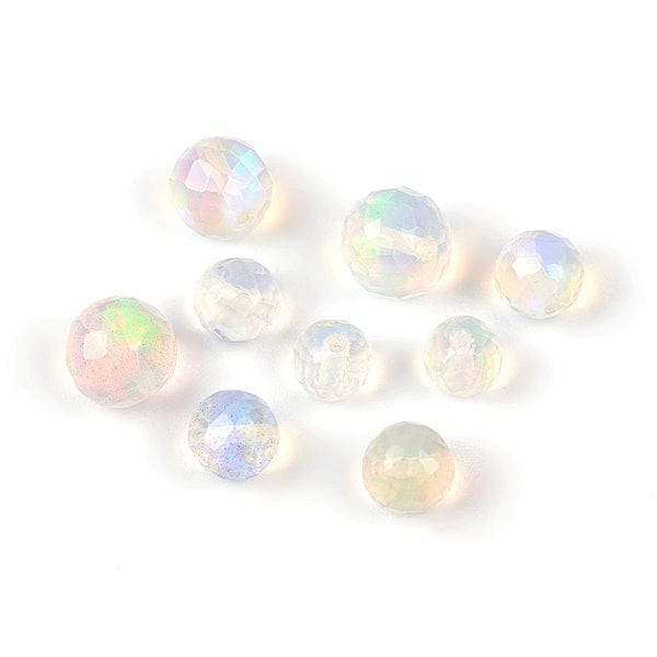 Perle ronde facettée Opale Naturelle